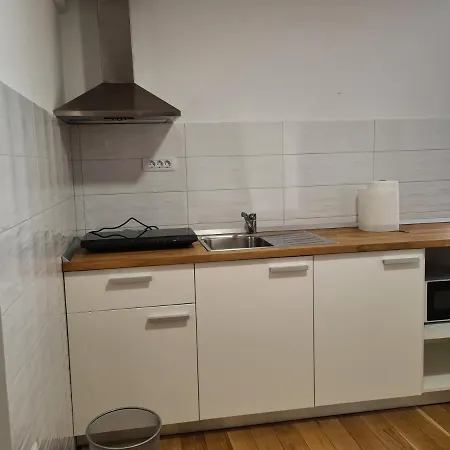 Apartment Verdi 2 *