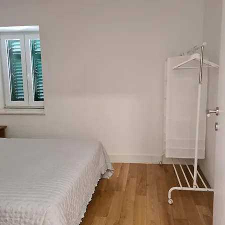 Verdi 2 Apartment